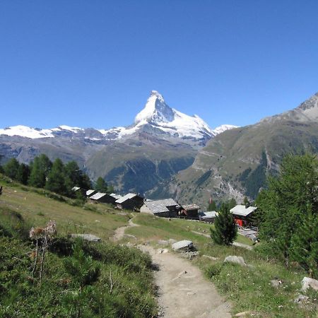 Apartment Fis By Interhome Zermatt Exterior photo